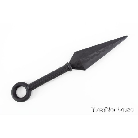 KUNAI AUS GUMMI