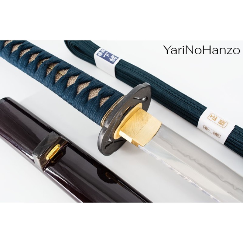 Fujiwara Katana Kaufen Sie handgeschmiedeten scharf geschliffenen Schwerter Samurai Katana bei KatanaMart Schwertshop.