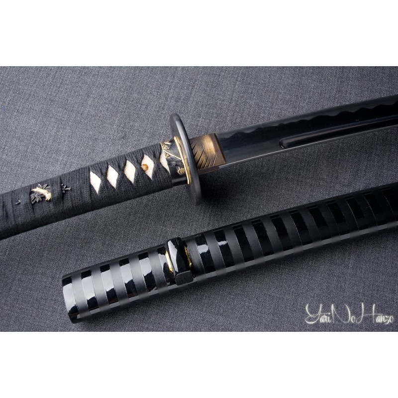 Kaufen Sie handgeschmiedeten Samurai Schwerter Katana und iaito bei KatanaMart Schwertshop online-Shop. Japanische Iaito Kaufen
